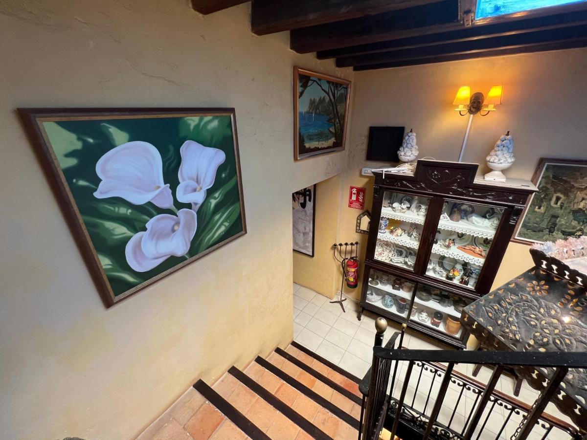 La Ventana Hotel Ibiza Town Luaran gambar